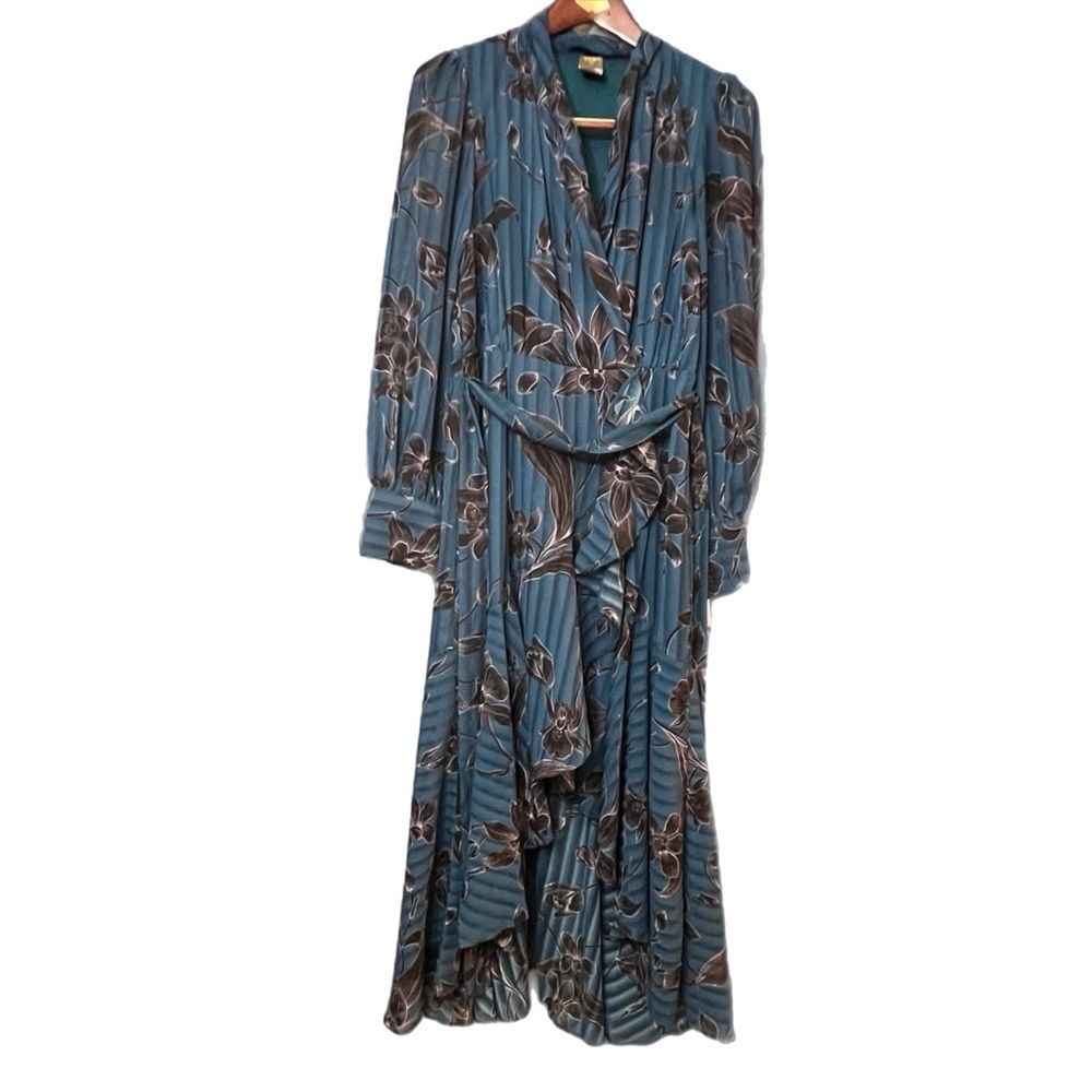 Taylor V-neck long sleeve tie waist floral burnout chiffon dress : Size :10 - Picture 3 of 5